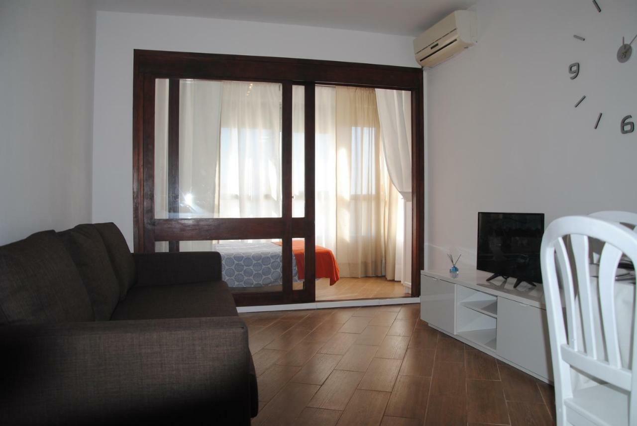 Apartamento Cerca De La Playa Y Campo De Golf Con Piscina Apartment Torremolinos Exterior photo