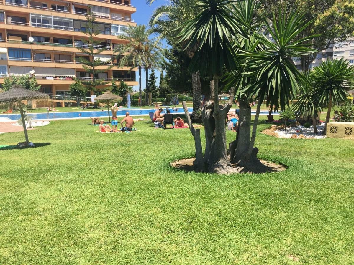 Apartamento Cerca De La Playa Y Campo De Golf Con Piscina Apartment Torremolinos Exterior photo